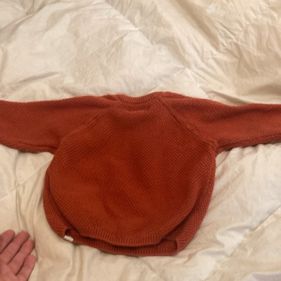 ❤️ME & HENRY 12/18 month cozy orange sweater - Picture 7 of 9